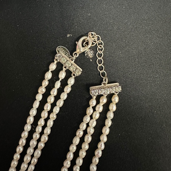 3 Strand Pearl Necklace - Picture 3 of 4